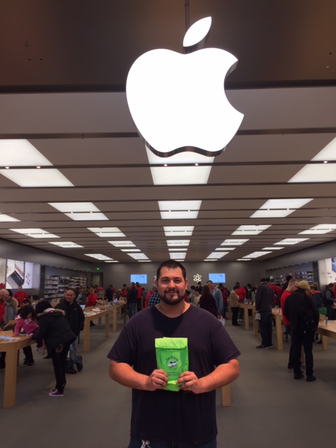 Apple Store (Christiana Mall, Delaware), Where I bought a t…